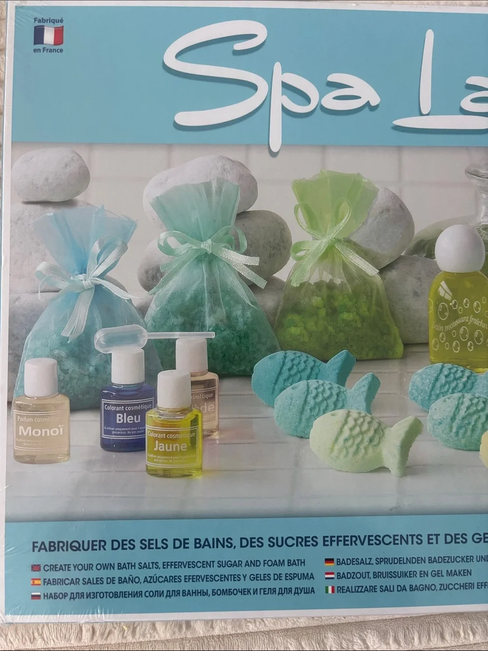 Spa Lab DIY Bath & Body Kit - Everything fir bath bombs, bath salt, body wash